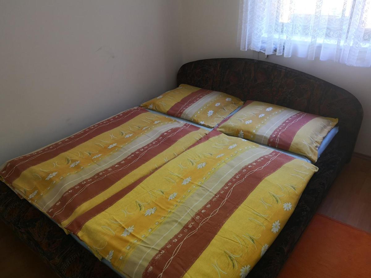 Ubytovani U Machova Jezera - Apartmany - Ludmila Grulisova Doksy  Kültér fotó